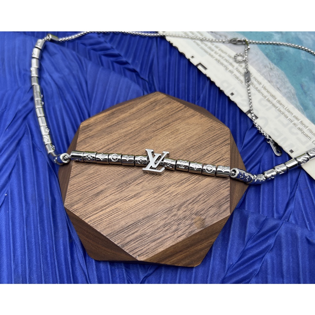 Dây chuyền Necklace Louis Vuitton1 PARADISE  FW22