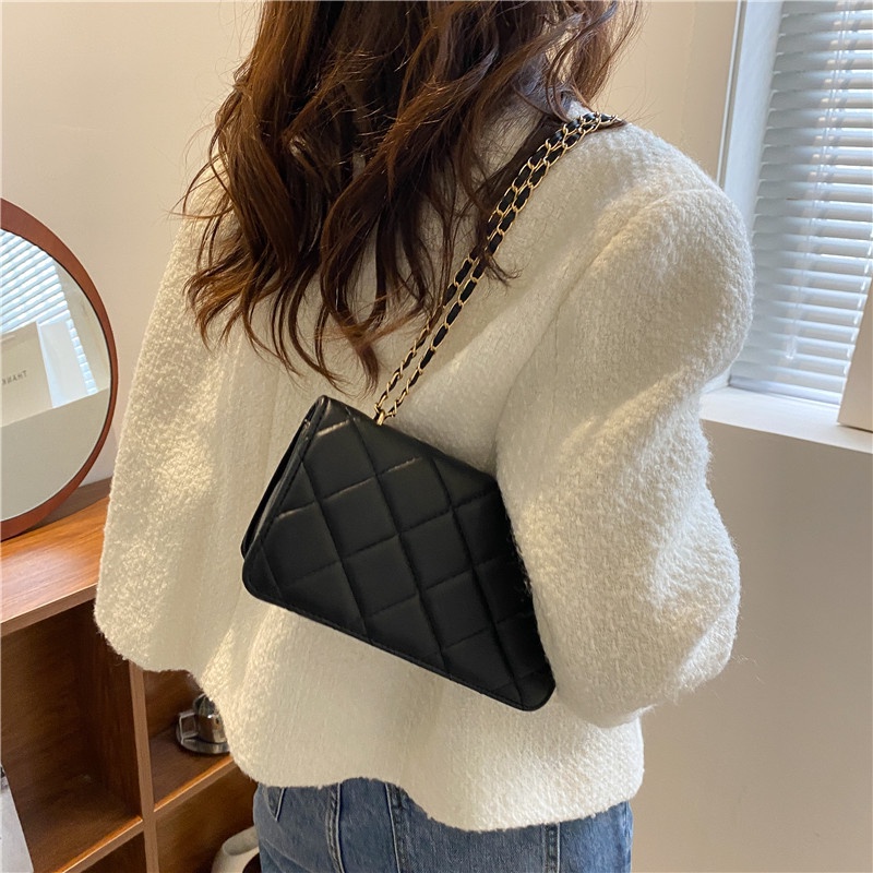 Túi Đeo JASMIN NOIR Chéo Dáng Vuông Nhỏ Họa Tiết Caro Phối Dây Xích Thời Trang Cao Cấp Cho Nữ