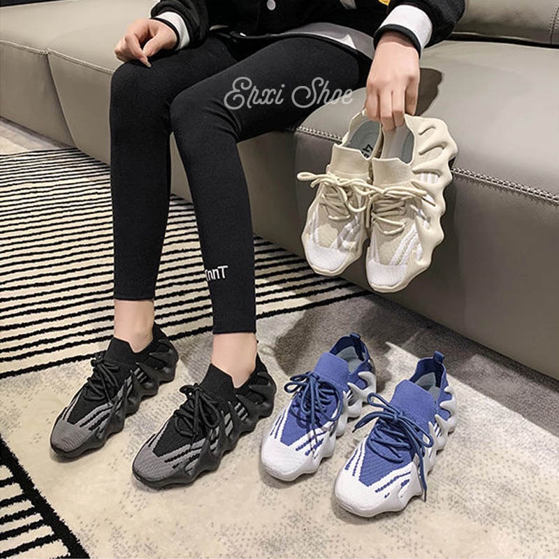 Giày Thể Thao Nữ Thoáng Khí Năng Động