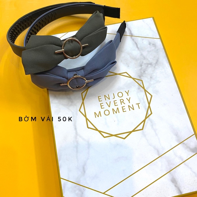 Bờm vải, bờm da đính nơ