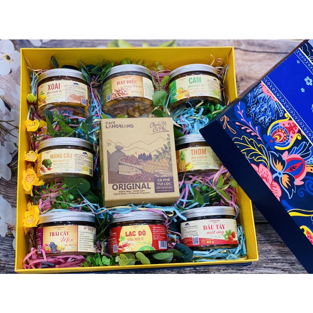Hộp quà Tết 2022 - Combo Tết Ang Khang Langbiang Food | BigBuy360 - bigbuy360.vn