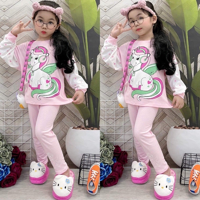 Bộ dài tay in hình phối quần thun borip mịn đẹp cho bé gái size từ 10 đến 22kg
