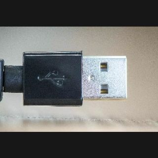 Cáp rút Micro-USB Energizer 80cm màu đen - C31UBRETEBK4