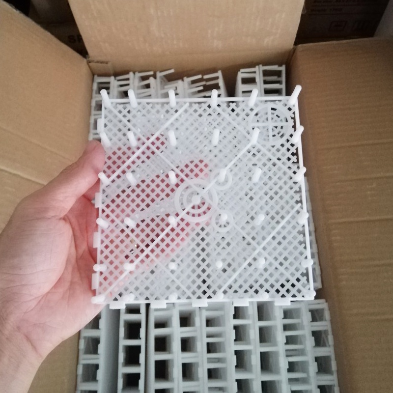 VỈ NHỰA LÓT ĐÁY NGĂN LỌC - KÍCH THƯỚT 14.5cm x 14.5cm x 2.5cm