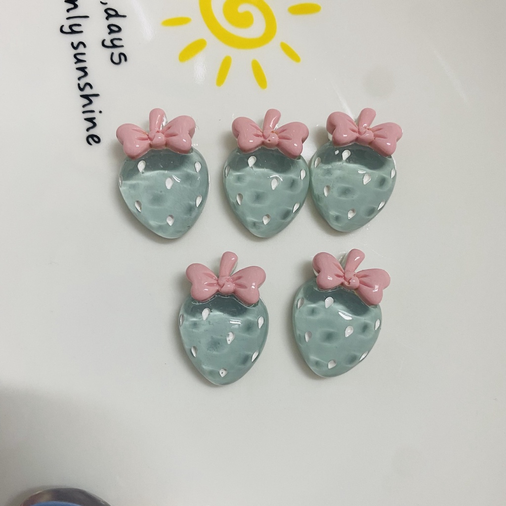 Set 10 Miếng Dán Kẹp Tóc/Dây Cột Tóc Bằng Resin Trong Suốt Hình Trái Dâu DIY