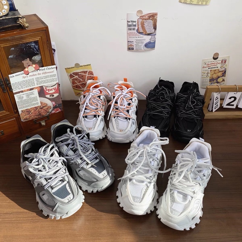 Order giày sneaker taobao phù hợp đi học và đi chơi dành cho cả nam và nữ