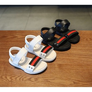 sandal bé trai