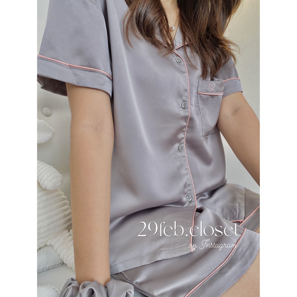 Set Pyjamas lụa trơn thêu trái tim kèm scrunchies (Ảnh video thật 29feb chụp)