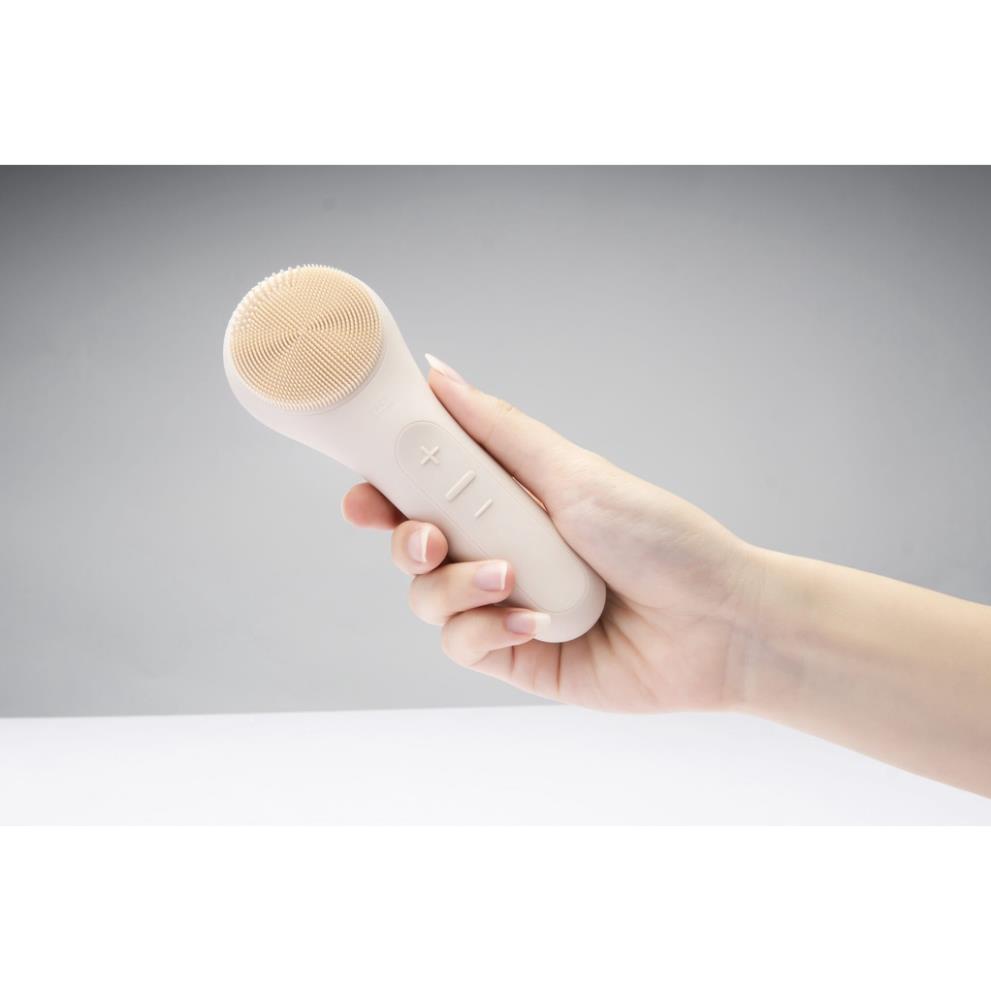 Máy rửa mặt Maxcare Max999  đầu silicon siêu mảnh 0.6mm