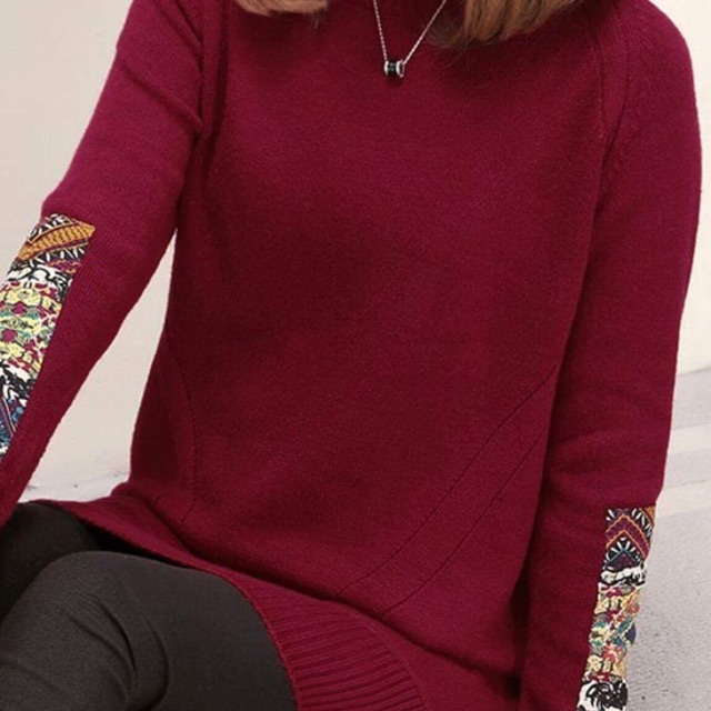 Áo len nữ màu đỏ đô