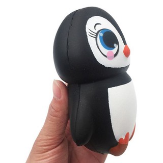đồ chơi SquiShy chim cánh cụt mập