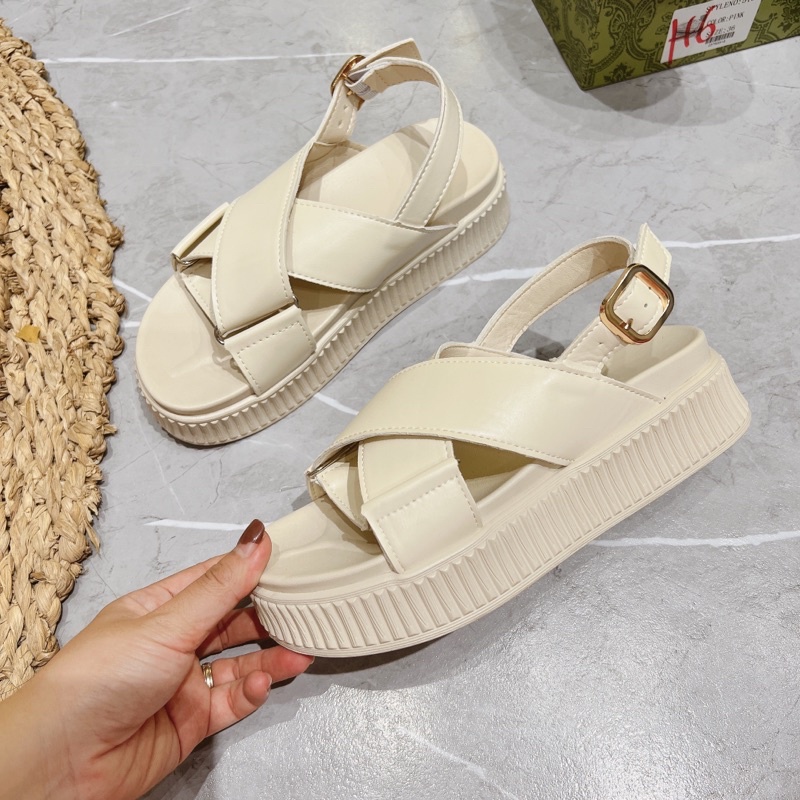 Sandan mềm êm nhẹ