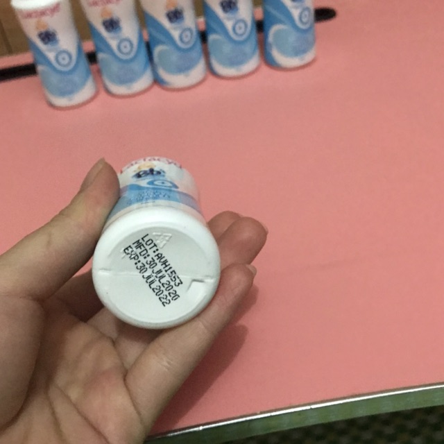 Sữa Tắm Gội Lactacyd BB-Giảm rôm sảy và hăm kẽ 60 ml cho Bé | BigBuy360 - bigbuy360.vn