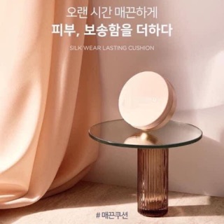 Phấn nước urban pearlsation silk wear lasting cushion