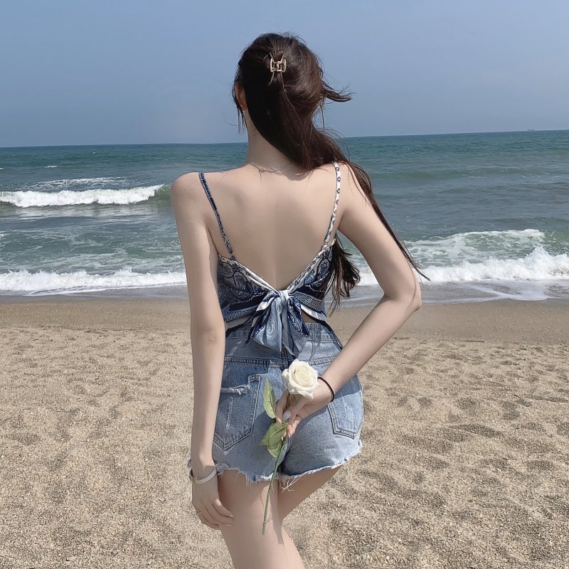 Áo Tank Top Hoạ Tiết In Phong Cách Retro Quyến Rũ | BigBuy360 - bigbuy360.vn