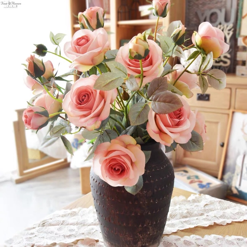 Hoa hồng lụa  phong cách vintage cắm bình, hoa trang trí nội thất May Flower