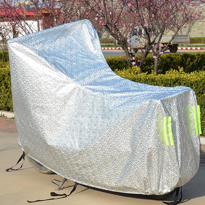 Bạt xe máy, Áo trùm xe máy tráng nhôm cách nhiệt chống mưa nắng - SALA SHOP SG