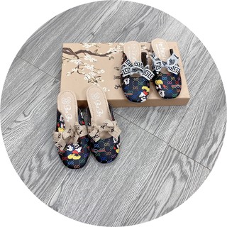Sục mickey bé gái nơ xinh