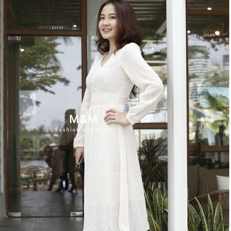 ĐẦM VOAN NỮ 2 LỚP TAY DÀI CỔ CHỮ V MÀU TRẮNG ĐÍNH KIM SA SANG TRỌNG | BigBuy360 - bigbuy360.vn