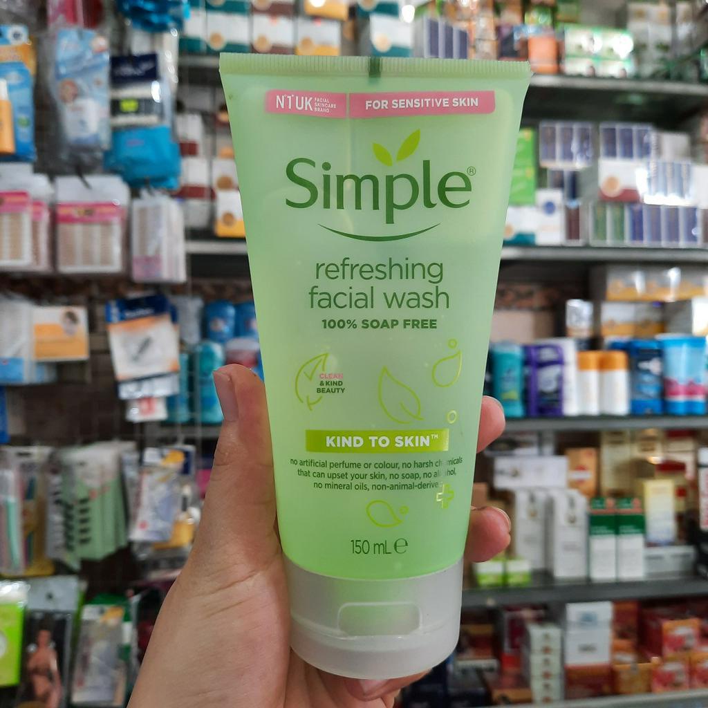 Sữa Rửa Mặt Simple Refreshing Facial Wash 150ml