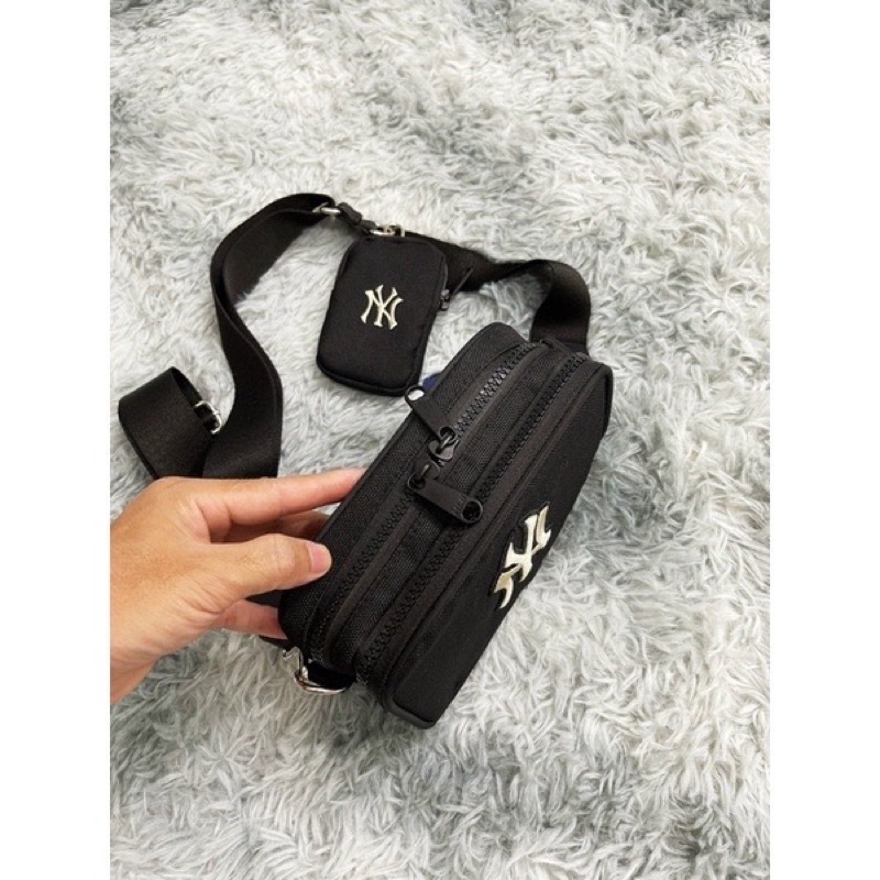 Túi Đeo Chéo MLB NY Cross Bag Hoạ Tiết Monogram Newyork Yankees Chất Vải Polyester Cao Cấp Full Tag Code Balo 2810 Shop