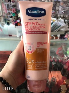 DƯỠNG THỂ VASELINE 50X (5 IN 1 ) THÁI LAN