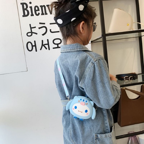 Túi Đeo Chéo Silicon Trẻ Em Hình mèo kitty Cực Xinh Cho Bé Yêu