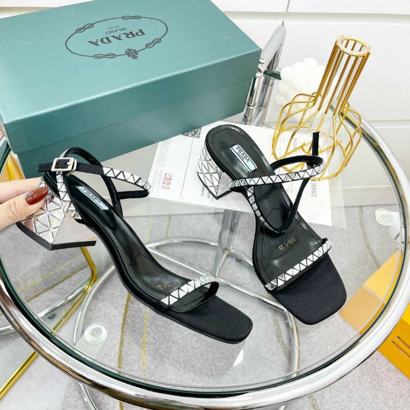 Sandal Pradaa quai đá mảnh gót bạc to trụ 9p 5p