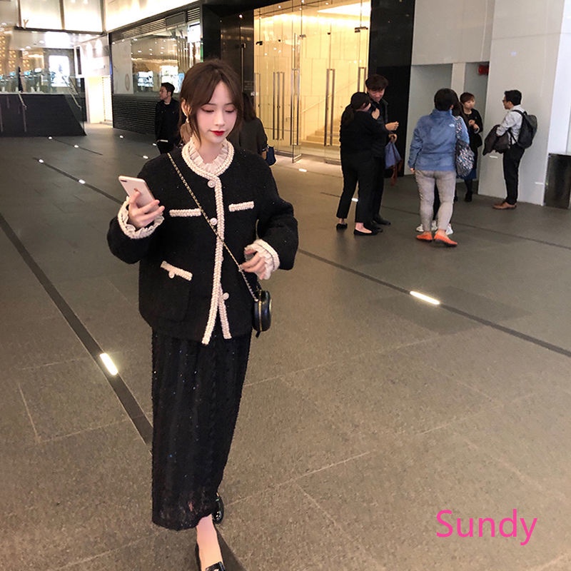 Áo Khoác Tay Dài Cổ Tròn Phối Ren Kiểu Pháp Thời Trang Mùa Đông Cho Nữ