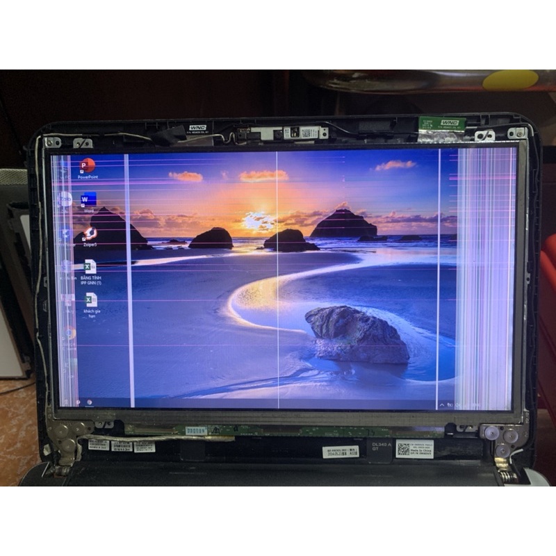 s4-2311 200k màn hình laptop 14 led slim 40pin rã máy bị sọc hình nhiều, không bảo hành