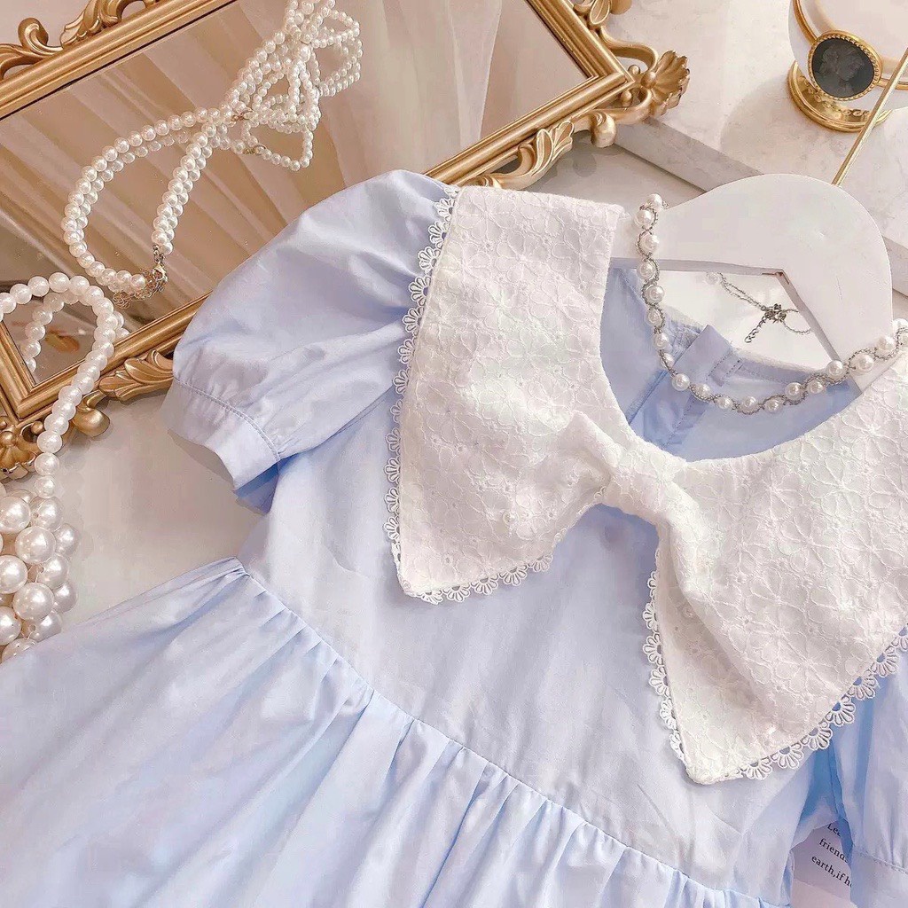 Váy đầm bé gái mùa hè dáng suông cổ trắng viền ren vải thô cao cấp Sunkid  VH2 màu hồng, xanh 4-12 tuổi