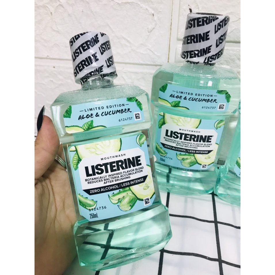 Nước Súc Miệng Vị Trái Cây Tự Nhiên Listerine 250ml/Chai (Phiên Bản Giới Hạn)