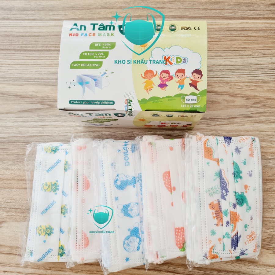 Khẩu trang y tế bé An Tâm 3 lớp kháng khuẩn hộp 50 cái mix hình ngẫu nhiên