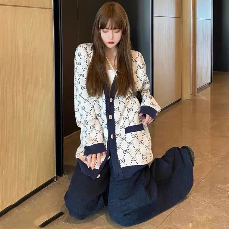 Hàng Có Sẵn!Gucci!Áo Khoác Cardigan Dệt Kim Cổ Chữ V Thiết Kế Mới Thời Trang Dành Cho Cặp Đô