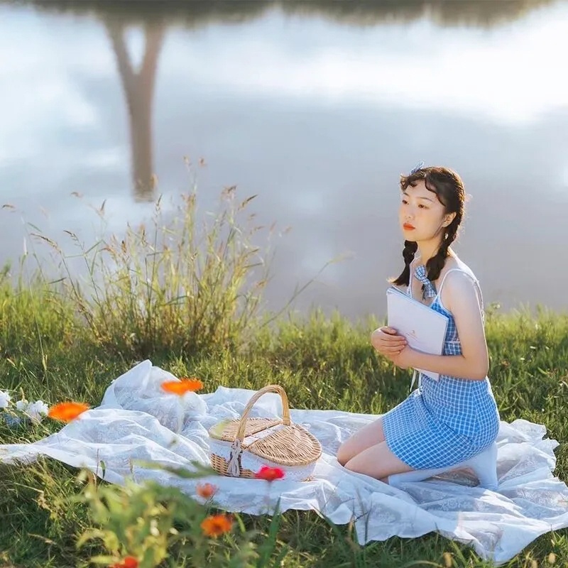 Khăn Trải Bàn Vải Ren Trắng Chống Bụi Thiết Kế Đơn Giản Hiện Đại