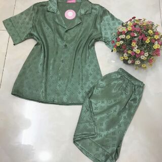 Bộ pijama đùi lụa gấm