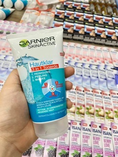 Sữa rửa mặt garnier nội địa Đức