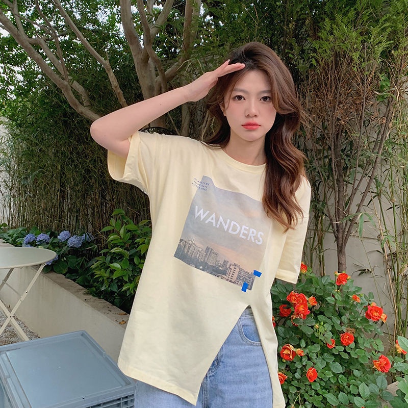 Áo thun IELGY ngắn tay xẻ tà in họa tiết phong cách Hàn Quốc dành cho nữ