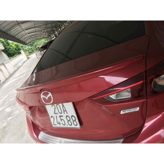 đuôi gió hàng mộc chưa sơn mazda 3