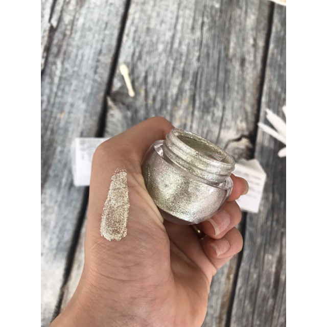 Nhũ mắt kim tuyến Love Alpha dạng gel | BigBuy360 - bigbuy360.vn