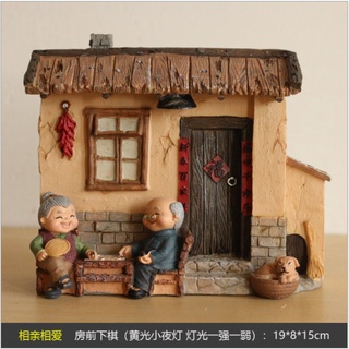 Tượng ông bà lão hạnh phúc ( mẫu cổ đại )