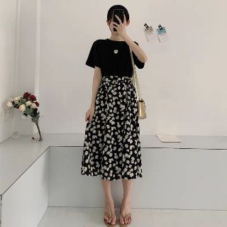 Set váy + áo hoa cúc ( feedback ở cuối)