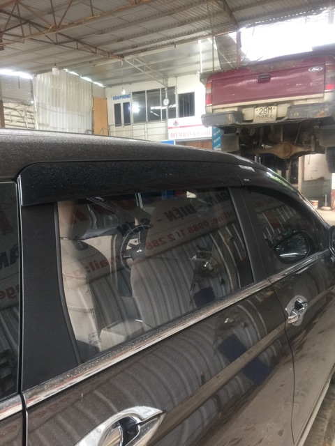 Vè che mưa Xpander 2018-2023