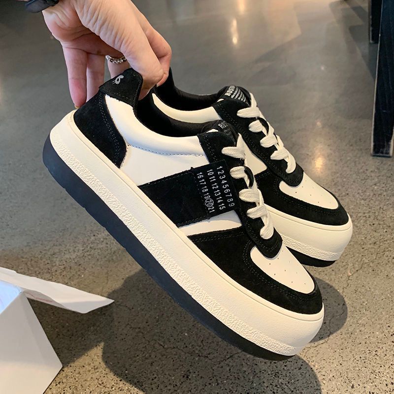 Giày thể thao nữ độn đế trắng giá rẻ nữ sneaker TANDA STORE GTT003