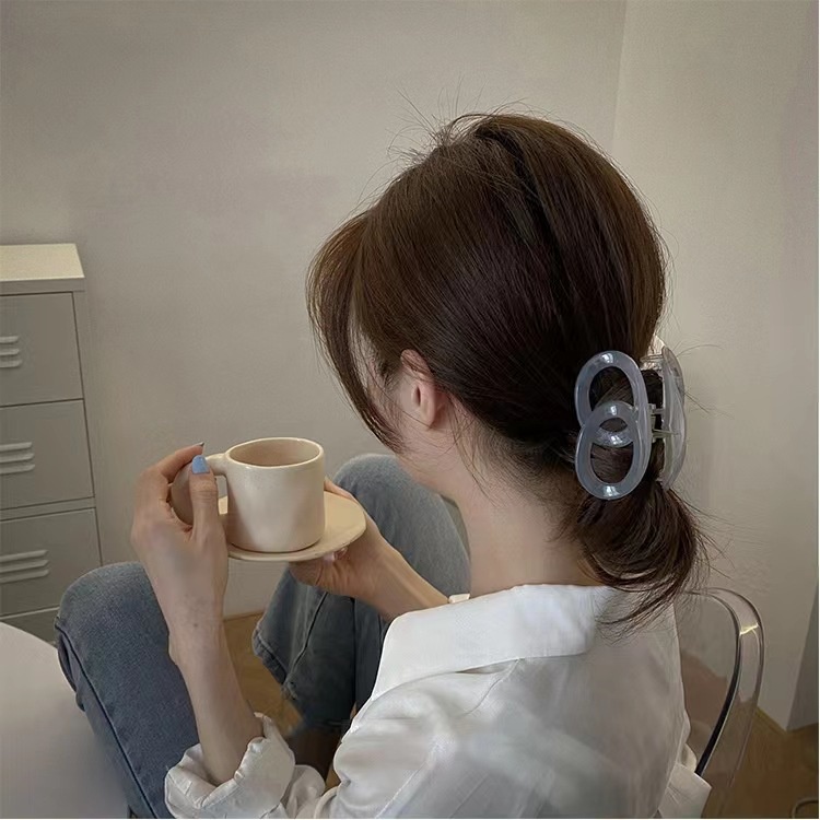 Kẹp Tóc Màu Thạch Hình Cá Mập Xinh Xắn Thời Trang Cho Nữ