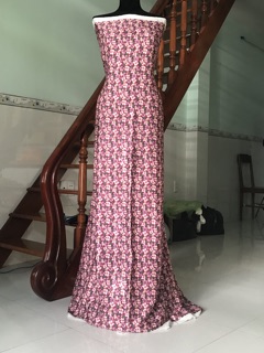 Vải lụa vân gỗ hoa hồng ẩn