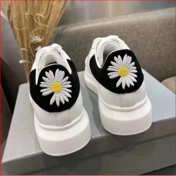 ( XẢ KHO )GIÀY sneakers Nam Nữ MC Giày thể thao độn đế gót nỉ hoa cúc