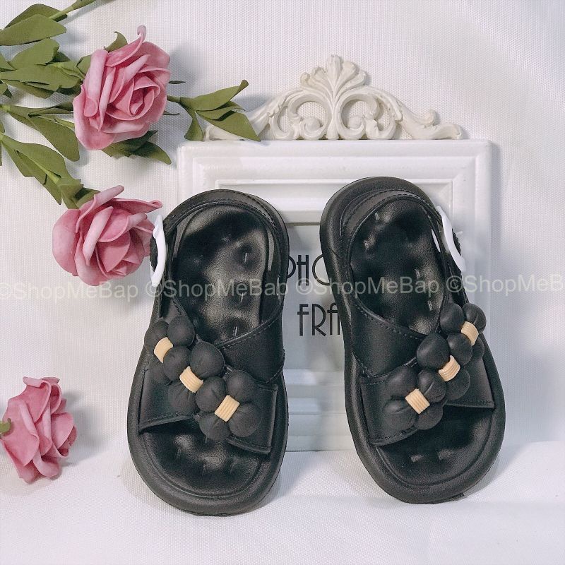 Sandal 3 bông quai dán siêu mềm,đế siêu nhẹ cho bé gái
