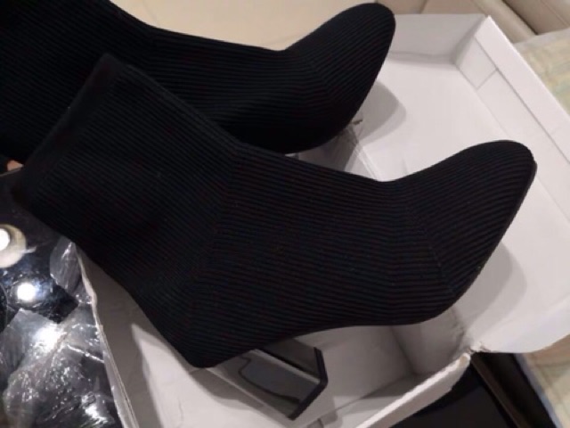 sẵn 37 be (có hình thật) - BOOTS CỔ VỪA GÓT VUÔNG 7 PHÂN VẢI LEN GÂN hàng xuất xưởng loại đẹp | BigBuy360 - bigbuy360.vn