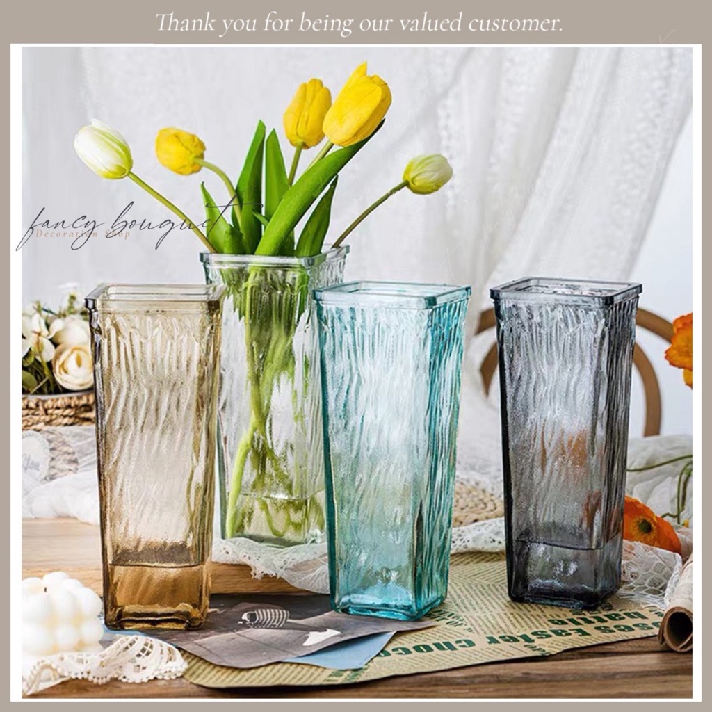 Lọ hoa vuông kiểu mới cao 25cm